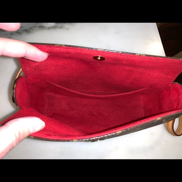 Authentic Louis Vuitton Recital Purse - Picture 3 of 8